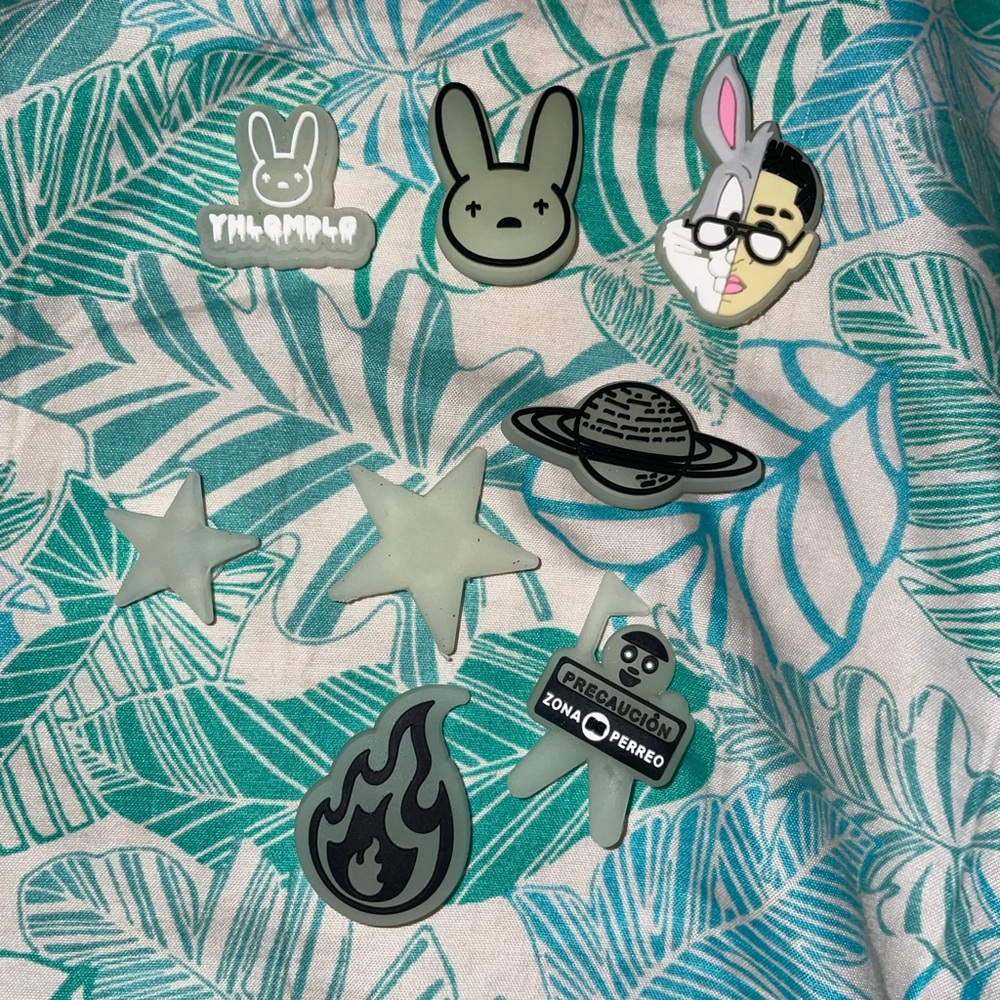 Bad bunny jibbitz